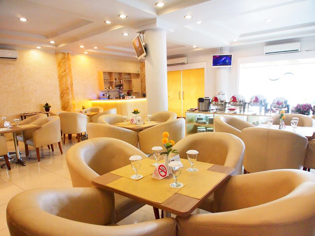 Maven Fatmawati Hotel Джакарта Экстерьер фото