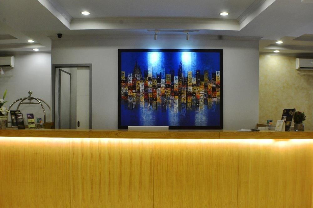 Maven Fatmawati Hotel Джакарта Экстерьер фото
