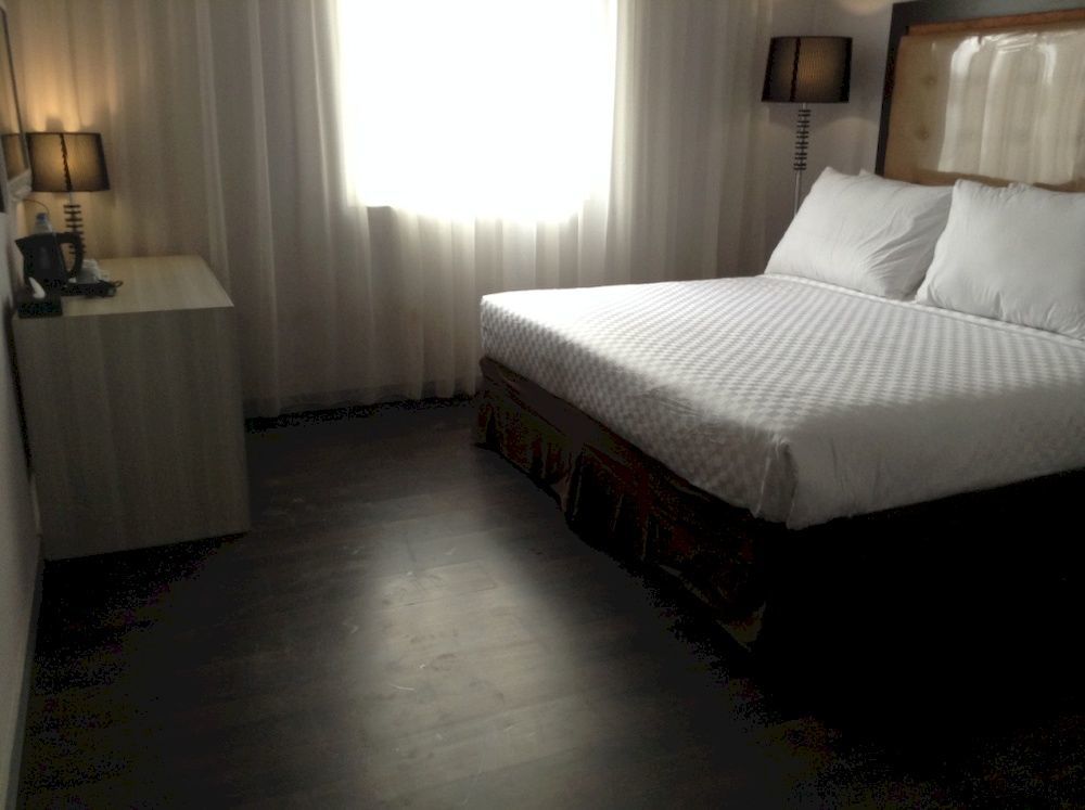 Maven Fatmawati Hotel Джакарта Экстерьер фото